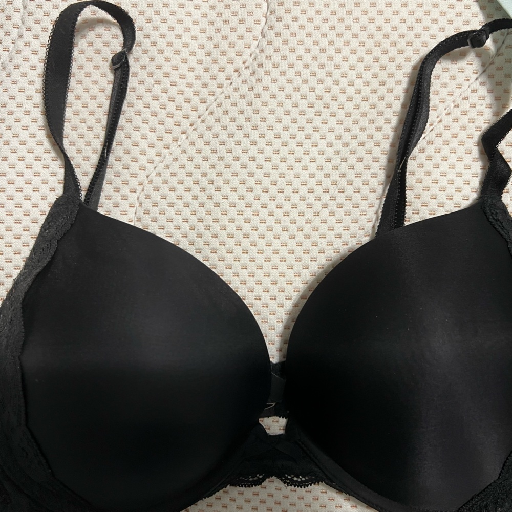 Victoria secret push-up bra!